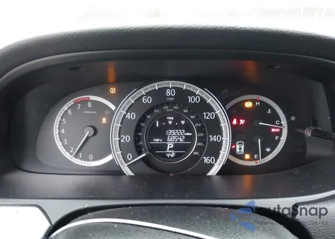 2013 Honda Accord Lx z USA, uszkodzony, nr VIN 1HGCR2F39DA222621